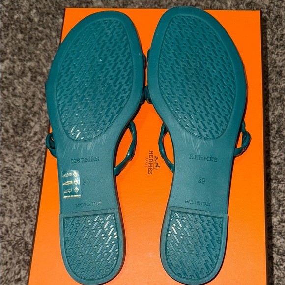 Hermes Green Rubber Rivage Chain Size 39 - Picture 2 of 4